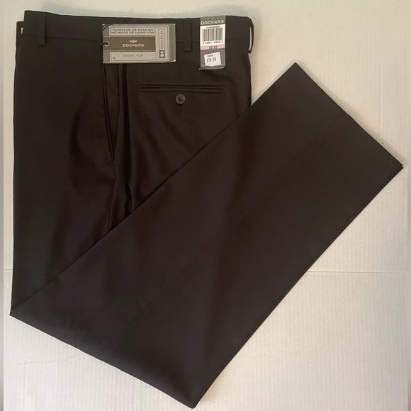 Dockers Dress Pants 32x32 Black Colour - Picture 1 of 5